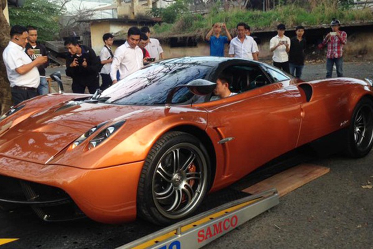 Pagani Huayra gia 78 ty cua Minh nhua sap ra bien so-Hinh-5